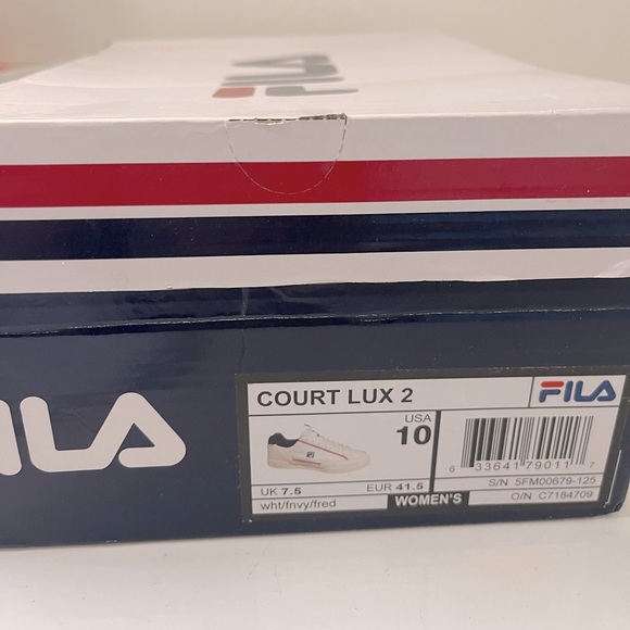 NEW! FILA Court Lux 2 sneakers. Sold out model! Women Size 10. - Picture 7 of 7